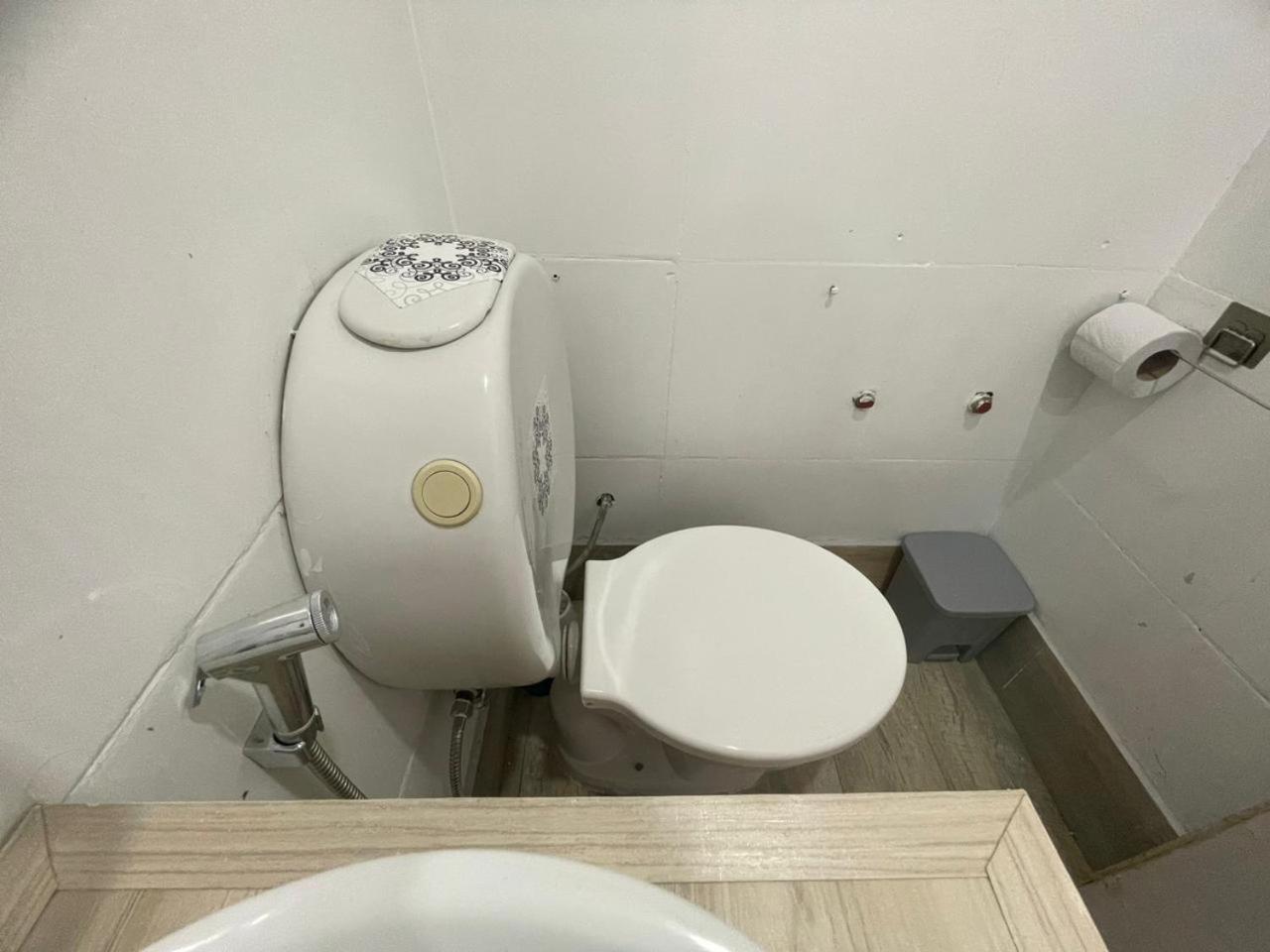 Hospedaje 3 Aeropuerto Ezeiza Pet Friendly Tranfer Gratis Desde Y Hacia El Aeropuerto De Ezeiza A 20 Minutos Apartment Bagian luar foto