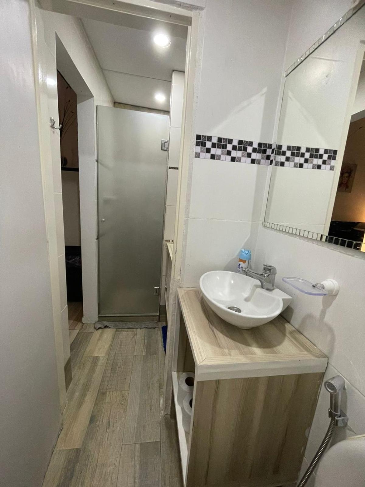 Hospedaje 3 Aeropuerto Ezeiza Pet Friendly Tranfer Gratis Desde Y Hacia El Aeropuerto De Ezeiza A 20 Minutos Apartment Bagian luar foto